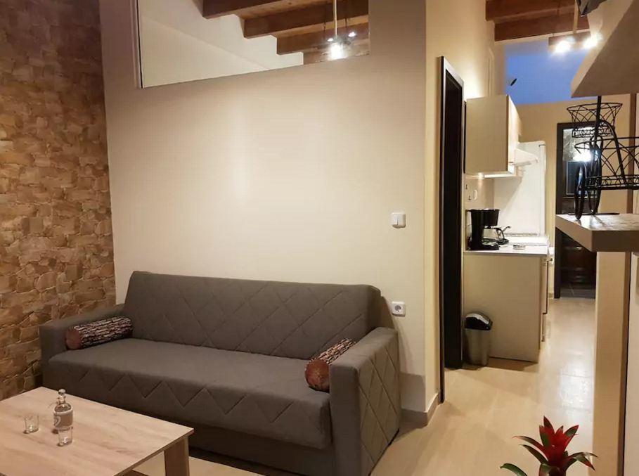 Agora Apartments Ground Floor Kíssamos Exteriör bild